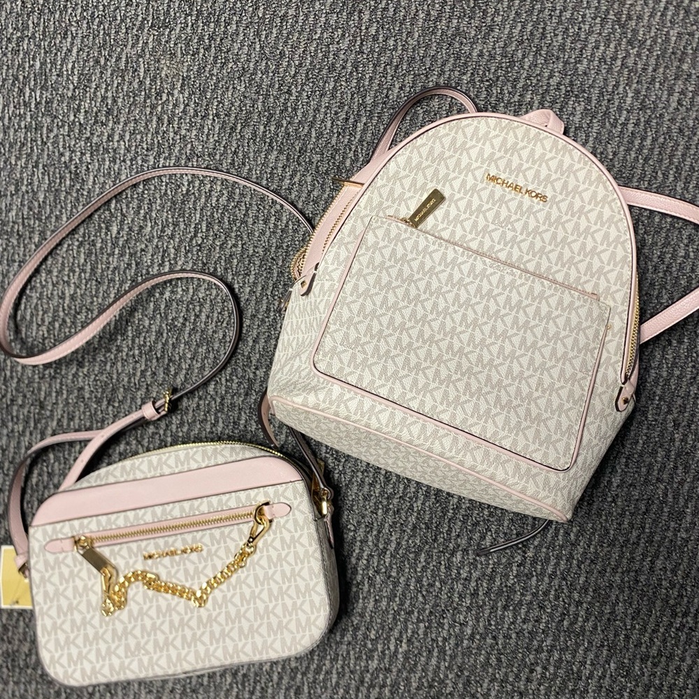 Brand New with tags !! Michael Kors Pink Logo Crossbody Bag & Backpack Set